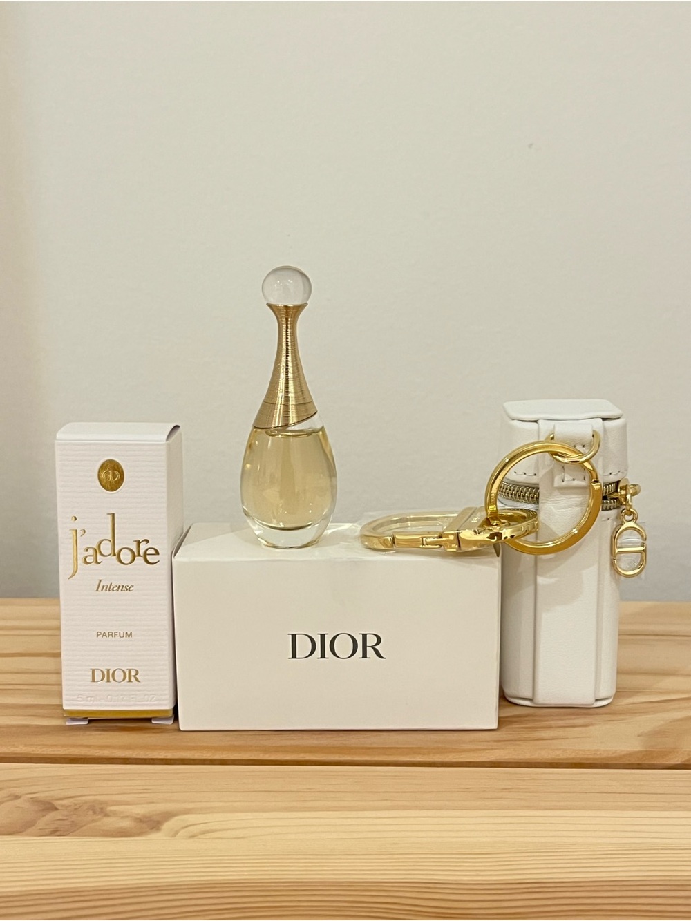 Dior J'adore Bag Charm Keychain & Mini - Picture 2 of 9